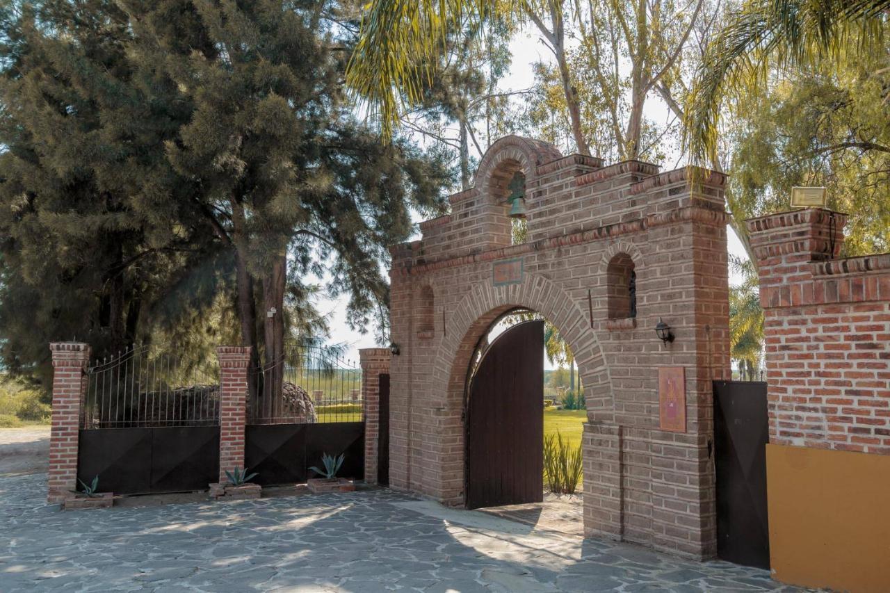فندق كوينتا·سان كارلوس San Pedro Tesistán المظهر الخارجي الصورة